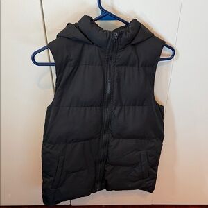 SHEIN Black Puffer Vest with Hood